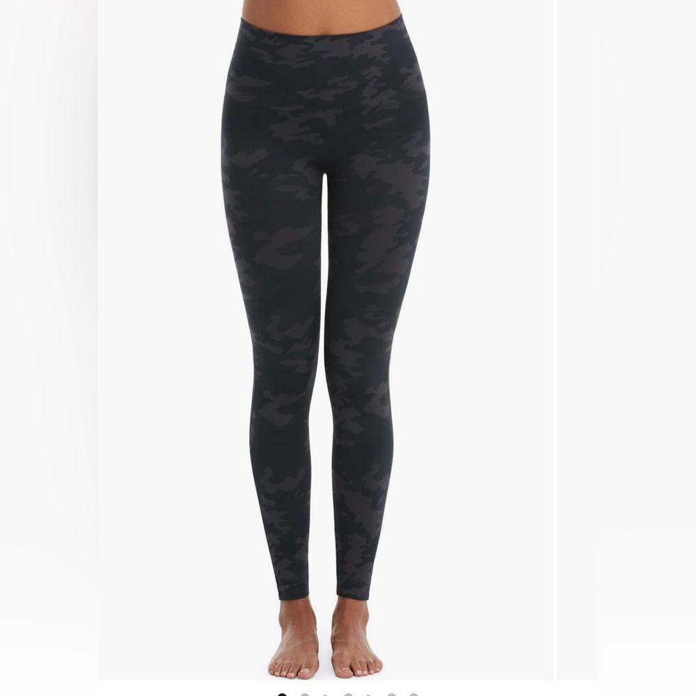 Spanx Grey Camo Leggings Size L